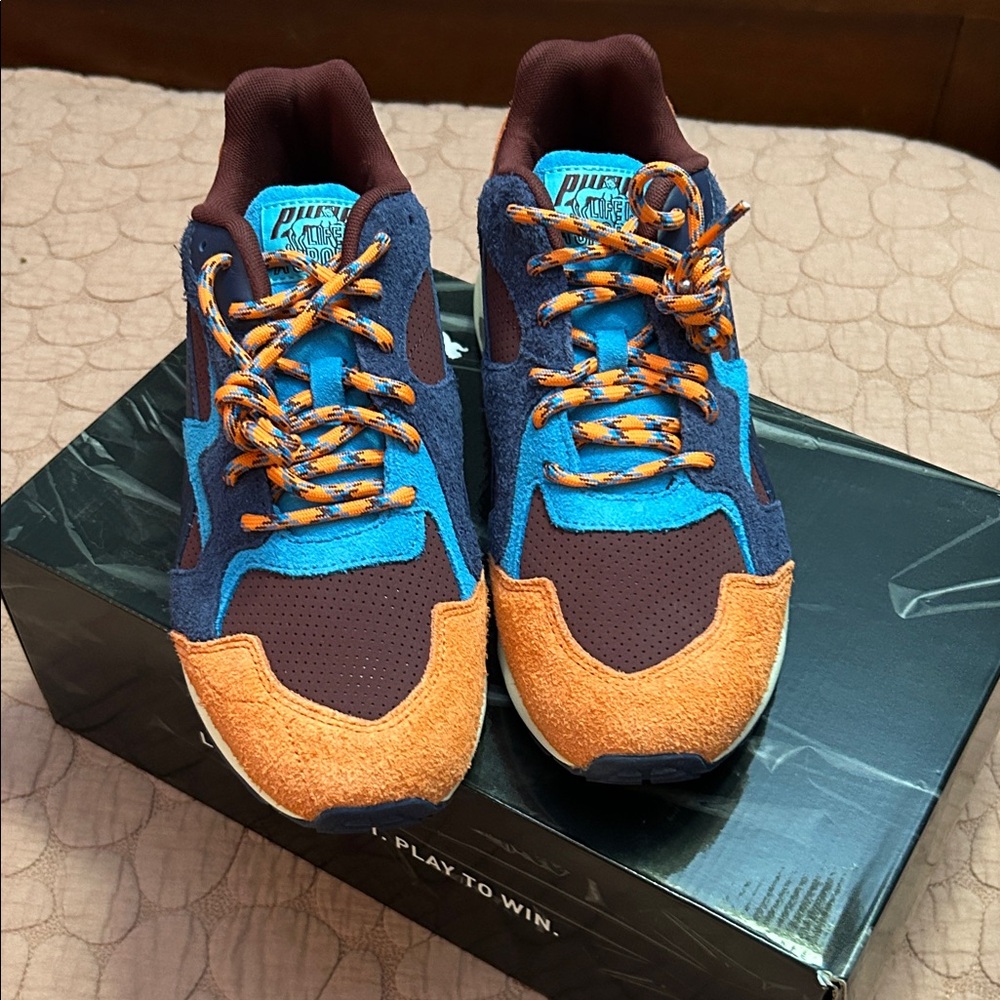 BRAND NEW 
SIZE 9 1/2 
Women’s Puma